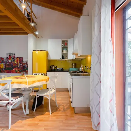 Apartament Authentic Relax: 10 Minutes From The Heart Of Town *